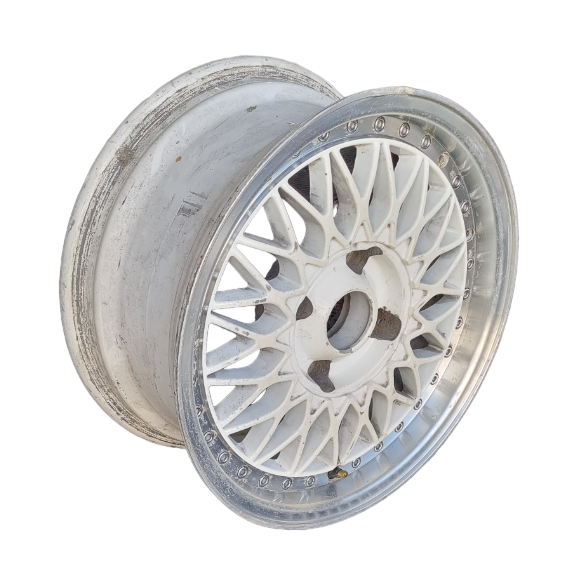 SIMMONDS ALLOY RIMS - 15 x 7 + 25ET PRE OWNED WHITE+SILVER